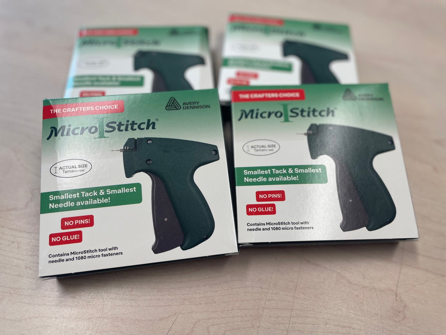  MicroStitch Tagging Gun Kit – Includes 1 Needle, 600 White  Fasteners & 580 Black Fasteners (Starter Kit)